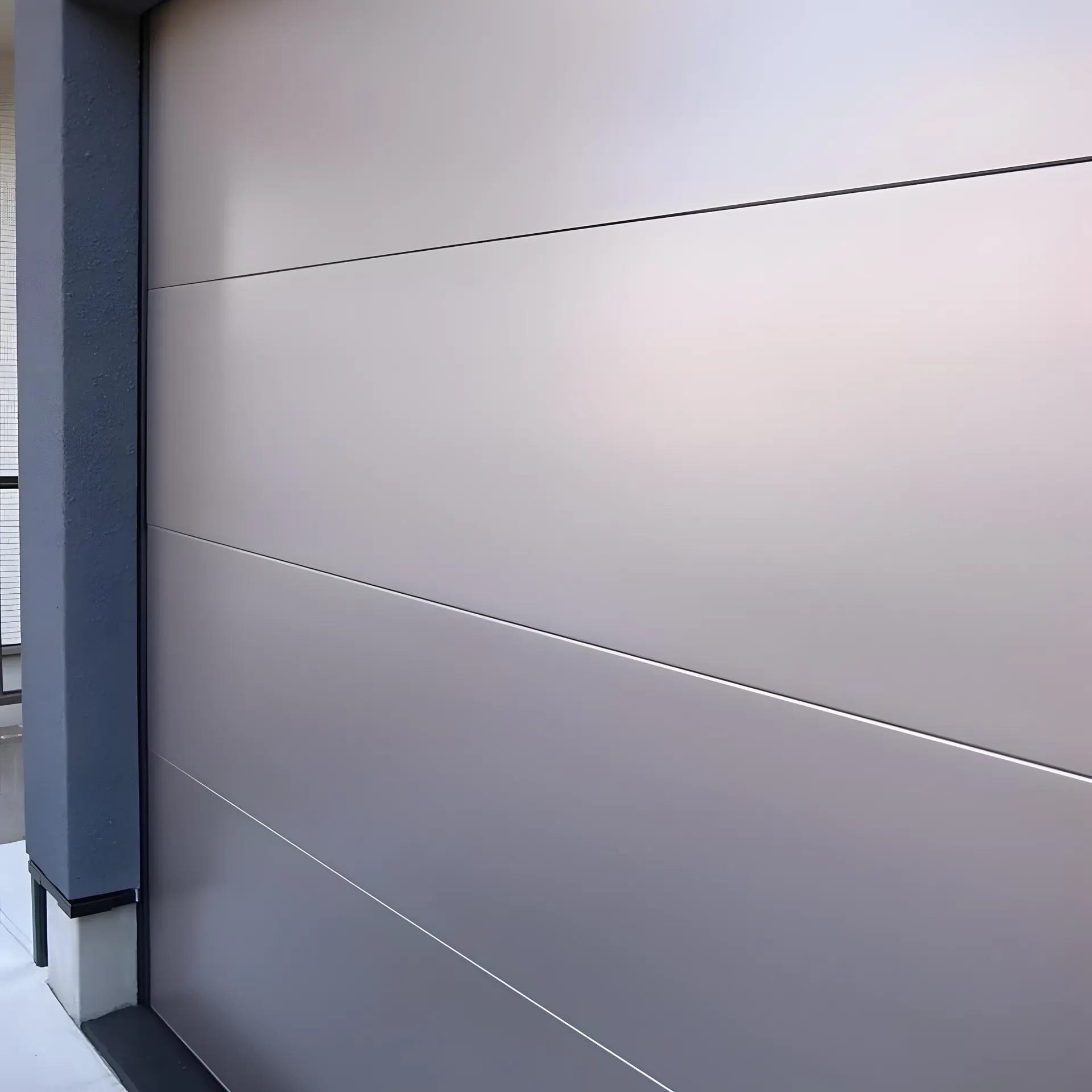 Sekční garážová vrata Panel Clasic